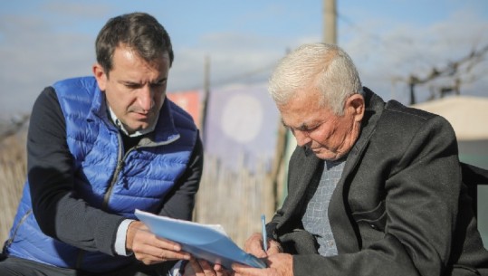 Veliaj jep çelësat e tre shtëpive të reja në Baldushk: Po bëjmë lagje të qendërzuara në Baldushk, Ndroq, Vaqarr, Pezë dhe Zallher