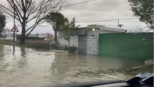 Bashkia Durrës bën bilancin: Dalin nga shtrati Erzeni e Ishmi, 15 shtëpi në ujë! Përmbytet biznesi në Xhafzotaj, 4 banesa në Sukth! Në Rrushkull u evakuuan 10 persona