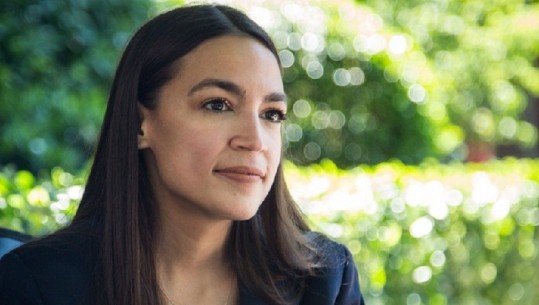 Senatorja amerikane Ocasio-Cortez:  Kam qenë viktimë e një ngacmimi seksual (VIDEO)