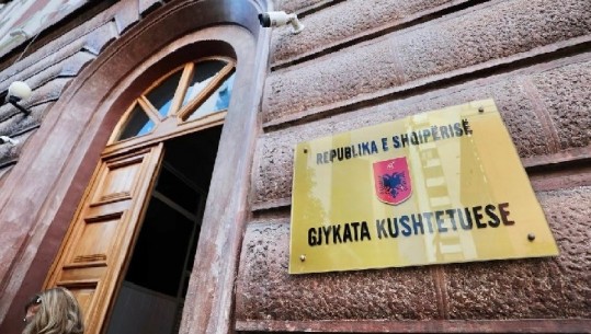 'Kushtetuesja' mblidhet në seancë, diskutim prej 6 orësh për çështjen e pronave! Shtyhet vendimi