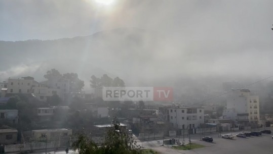 Pas Lezhës e Durrësit, mjegulla 'pushton' Vlorën! (VIDEO)