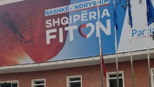 Bashkim Fino humb betejën me COVID/ PD ul flamurin në gjysmë shtizë