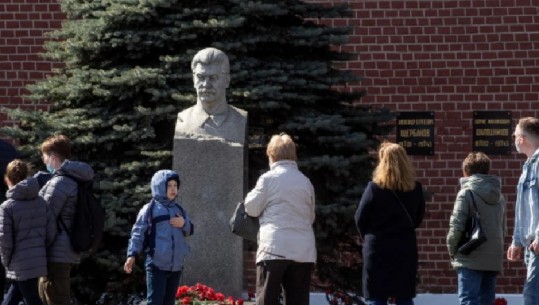 Lufta kundër COVID-19,  gjermanët me ture vaksinimi drejt Rusisë për të marrë vaksinën Sputnik V