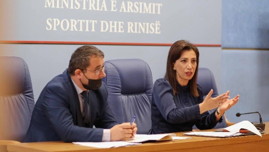 3 ditë pas zgjedhjeve, Kushi takohet me rektorët e universiteteve: Diskutuam mbi ecurinë e mësimit dhe sfidat, jam shpresëplotë për përmirësimin e situatës 