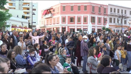 Vlora hap zyrtarisht sezonin turistik, fokus promovimi i qendrave historike