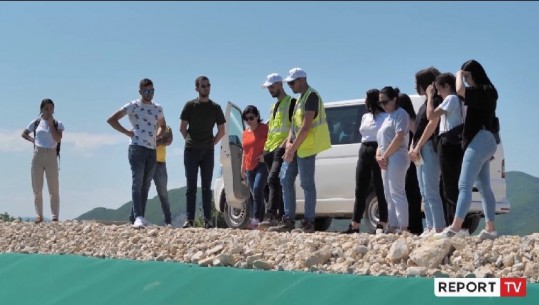 Trajtimi i mbetjeve në landfill me teknologji moderne, studentë e pedagogë të inxhinierisë vizituan  Sharrën: Nuk e prisnim kështu, gjithça me standardet e BE-së