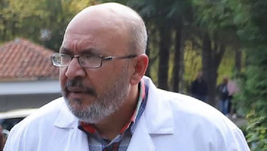 Ndërroi jetë në shezlong, Manastirliu mesazh ngushëllimi për mjekun: Doktor Kujtimi mbajti peshë të madhe në pandemi