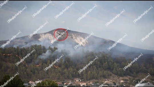 Mbërrin helikopteri, nis ndërhyrja nga ajri për shuarjen e flakëve në Gjirokastër