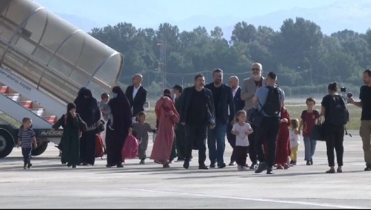 Mbërritën para 3 ditësh nga kampi i ferrit ‘Al Hol’, 19 të riatdhesuarit do të merren në pyetje