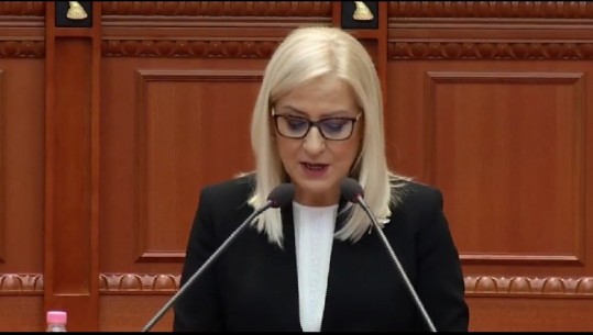 Lindita Nikolla zgjidhet kryetare Kuvendi me 79 vota pro dhe 4 kundër! Soreca e uron: Roli i parlamentit kyç për pranimin e vendit në BE