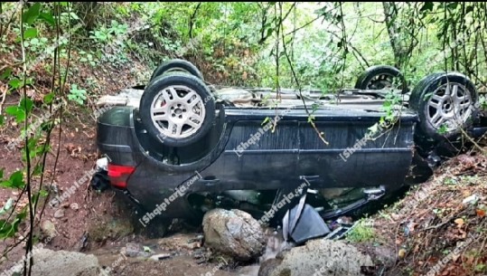 Shkuan për gëzim, në kthim makina u përmbyset dhe i zë poshtë 6 familjarët në urën Burrel-Ulëz! Plagosen gjyshërit, prindërit dhe 2 fëmijët, 4 vjeçari me helikopter drejt Tiranës (VIDEO)