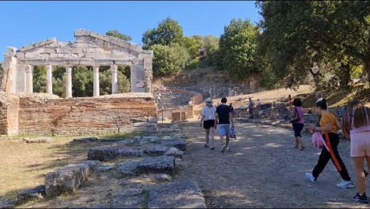 Parku i Apolonisë, së shpejti me certifikatë vaksine! Turisti belg: Jam i zhgënjyer, pisllëk e kaos