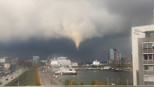 Tornado e fuqishme në Gjermani, momenti kur shkul kulmet e shtëpive ( Video)