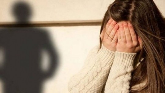 Lushnjë/ Kreu marrëdhënie seksuale me një 11-vjeçare, në pranga 19-vjeçari