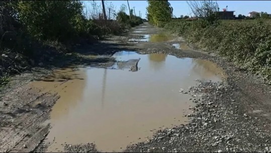 Degradon rruga, mbeten në izolim 400 banorë të Kurbinit