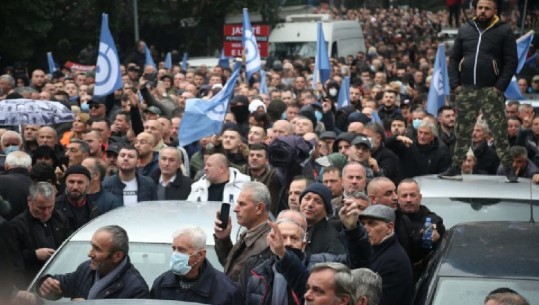 Protesta e 8 janarit/ Administratori i PD: Do të marrim çdo masë shtesë sigurie të nevojshme! Tentativat për të dhunuar partinë do marrin përgjigje ligjore