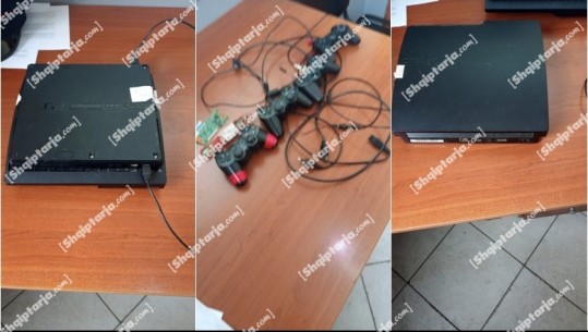 Orë celular, playstation që përdoreshin për të komunikuar e kokainë, ja çfarë gjetën Forcat Operacionale në qelitë e të burgosurve në burgjet e Peqinit, Korçës dhe Elbasanit