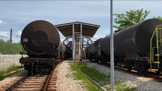 Mbrohet mjedisi dhe reduktohet trafiku, Bankers Petroleum transporton të gjithë naftën e prodhuar me tren! Në hekurudhë 3 lokomotiva, 33 vagonë, të sigurt me standardet e BE