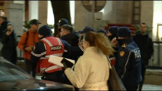 Protesta kundër rritjes së çmimeve në Tiranë, shoqërohen disa protestues