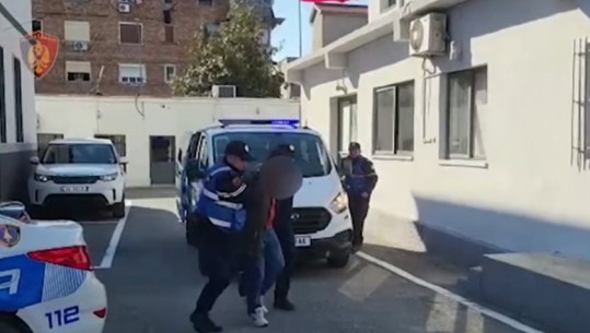 I dënuar me 10 vjet burg për prodhim dhe shitje e narkotikësh, arrestohet 38-vjeçari në Elbasan (VIDEO)