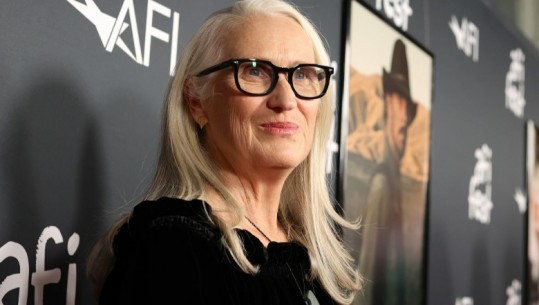 Gruaja e tretë në historinë e Oscar-it,  Jane Campion fiton çmimin 'Regjisori më i mirë'