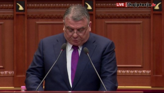 Interpelanca/ PD: Kultivuesit e duhanit po i nënshtroni te grumbulluesi! Ministrja e Bujqësisë: Në Shkodër, kultivimi, informal, po bëhet evazion! Në këtë qark, 4 mijë fermerë morën naftë falas