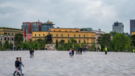 Covid-19 dhe plakja e popullsisë do shtojnë 10 vitet e ardhshme rastet me kancer dhe të sëmurët kronik