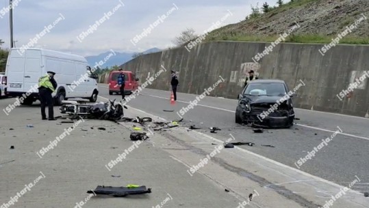 VIDEO/ Aksidenti i turistëve në Shkodër, pamje të rënda nga vendngjarja! Motori i bërë copash