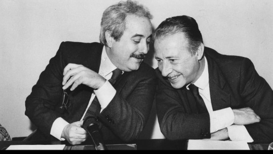 'Falcone e Borsellino, 30 vite më pas', organizohet në Tiranë më 9 maj konferenca përkujtimore për dy magjistratët heronj që u ekzekutuan nga mafia