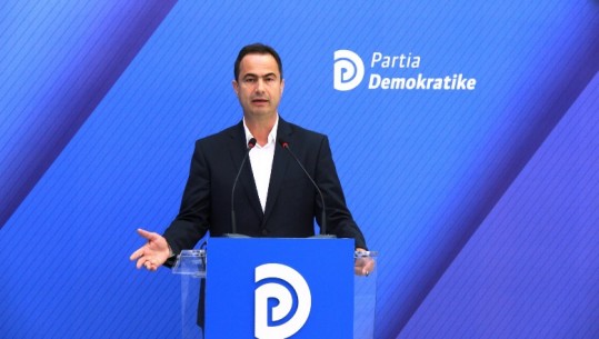 Negociatori i ‘Rithemelimit’ për presidentin sulmon Alibeajn: Je sekser i Ramës, ‘hodhe në erë’ procesin kushtetues, tani do të shkatërrosh Grupin Parlamentar të PD