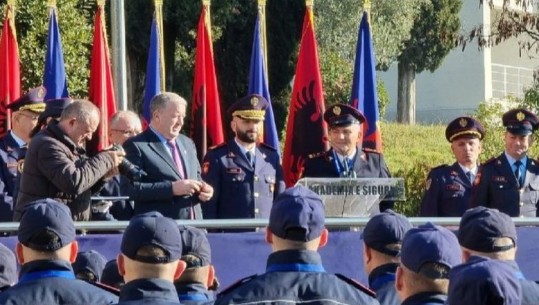 Siguria publike dhe kolltuku i policisë nga zyra