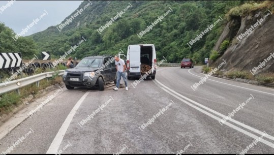 Aksident në Ujin e Ftohtë, përplasen dy makina, plagoset nëna me dy fëmijët! Nisen drejt spitalit