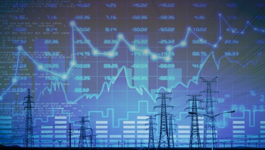 Çmimi i energjisë kërcen frikshëm në bursa, Shqipëria e ekspozuar ndaj riskut