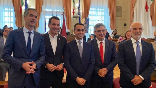 Di Maio pret Veliajn dhe Bakojanis në Itali, vlerëson Tiranën dhe Athinën për menaxhimin e qytetit gjatë krizës së COVID-19