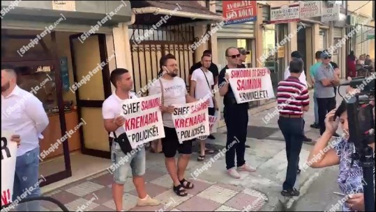 Abuzuan me tenderin në komisariatin e Shkodrës, qytetarët ngrihen në protestë: Burgu nuk është për të ndershmit