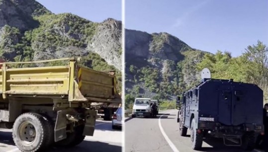 Bllokimi i rrugëve në veri të Kosovës, mbyllet kufiri në Bërnjak dhe Jarinje