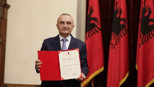 Presidenti Meta e sekretar Ylli ikën pa dekoruar dhe kafshët e pyllit