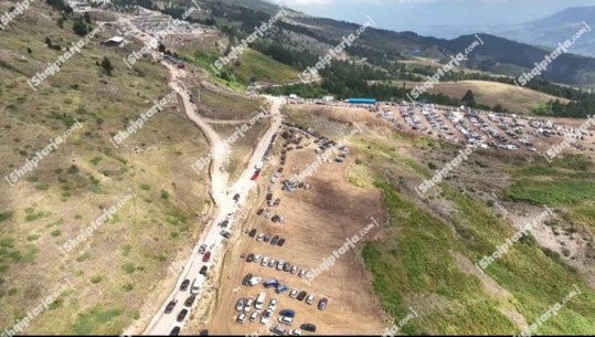 PAMJE ME DRON/ Dita e fundit e pelegrinazhit! Pas një rrugëtimi në malin e shenjtë mbyllet festa e bektashinjve në malin e Tomorrit 