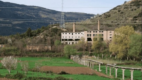 Shitën 50 tonë  'tunxh' dhe morën paratë, në hetim drejtori dhe 5 punonjës të ‘Uzinës së Armëve në Poliçan'! 130 punonjës 5 vite pa marrë pagat