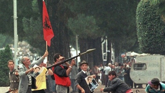 Nga rrahja barbare e Braçes dhe Ramës, tek granata ndaj Berishës - Sulmet ndër vite, ndaj politikanëve shqiptarë