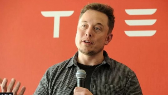 Elon Musk thyen rekordin për humbjen më të madhe të pasurisë në histori, ‘i avullojnë’ 165 mld $ për 1 vit