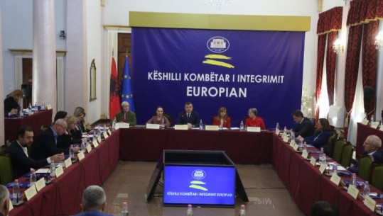 Këshilli për Integrimin Europian, Opozita: Reforma zgjedhore të përfshijë paketë ndryshimesh për 14 majin! SPAK të emërojë një prokuror të posaçëm