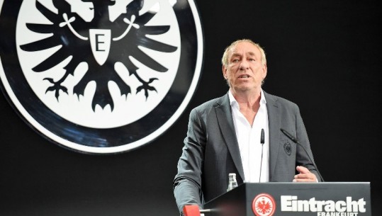 Në janar transferoi Simonin, presidenti i E. Frankfurt-it nën hetim për përdorim droge! U 'tradhtua' nga i biri