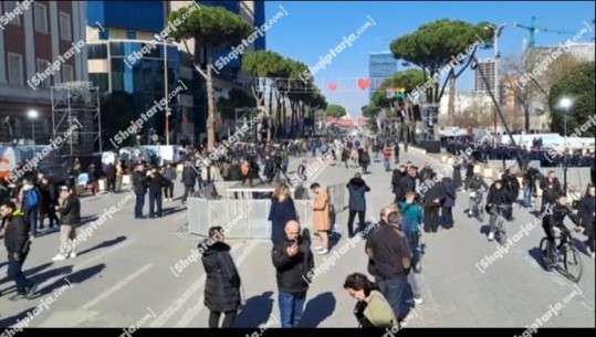 Mustafa Nano: 10 mijë veta në mbështetje të Berishës janë shumë, shifër që e turpëron shoqërinë shqiptare 