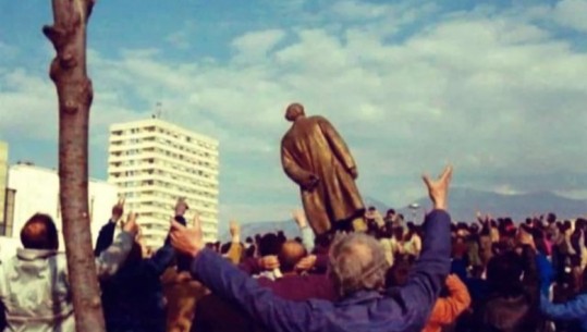 ‘Çmontimi u krye gjatë natës, turma bëri vetëm aktin demonstrativ’, Rrëfimi i njërit prej mjekëve të Enverit, për 20 shkurtin: Roli i Ramiz Alisë dhe ushtarakët