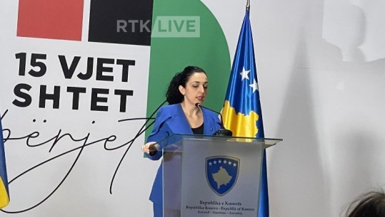 1 vit nga pushtimi rus, Osmani dhe krerët e shtetit në Kosovë nderojnë gazetarët ukrainas: Ata që ishin në krah të Millosheviçit në ‘99, sot janë krah Putinit