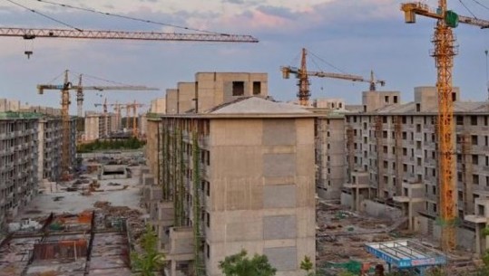 Zbardhet projekt-vendimi i qeverisë: Auditim teknik për ndërtesat më të vjetra se 50 vjet, nëse s’janë të sigurta, prishen, asnjë parashikim për truallin