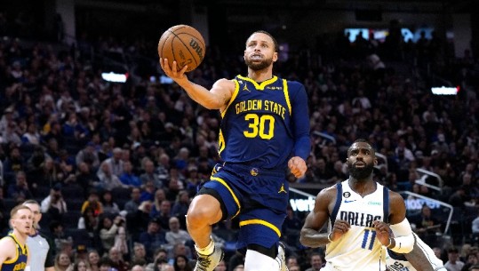 NBA/ Lakers dhe Bucks fitojnë, Curry-t s'i mjaftojnë 40 pikë