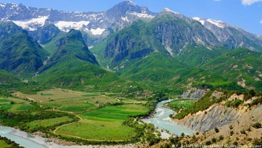 SPECIALE/ Historia e Vjosës, ‘arit të hec-eve’ që iu kthye njerëzve! Çfarë ndodhi në 10 vite ‘luftë’ me protesta dhe beteja gjyqësore