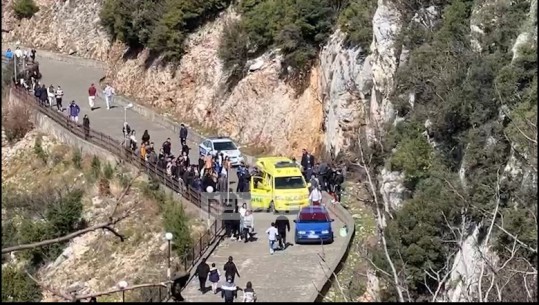 VIDEO/ Përgjaket e marta e Shna Ndout në Laç, rrëzohet besimtarja 74-vjeçare duke ndezur qirinj dhe humb jetën